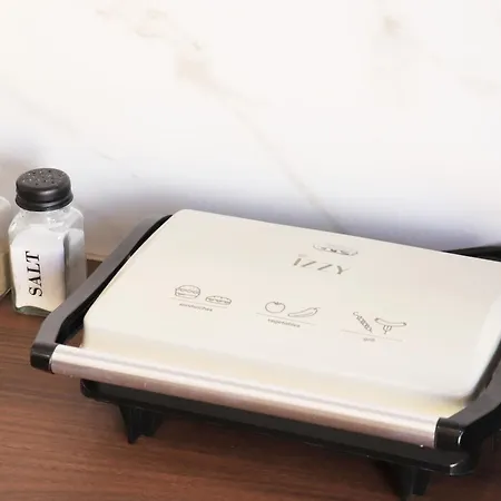 Stv Royal Appartments *