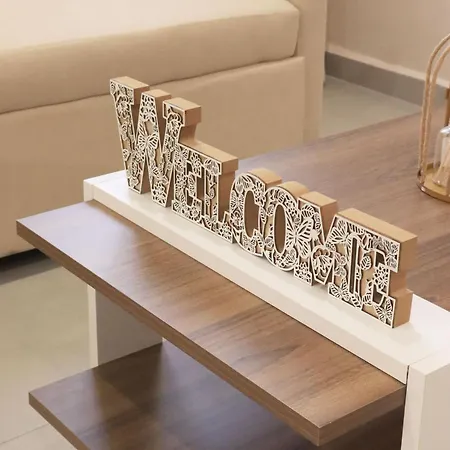 Stv Royal Appartments * أريبوليس